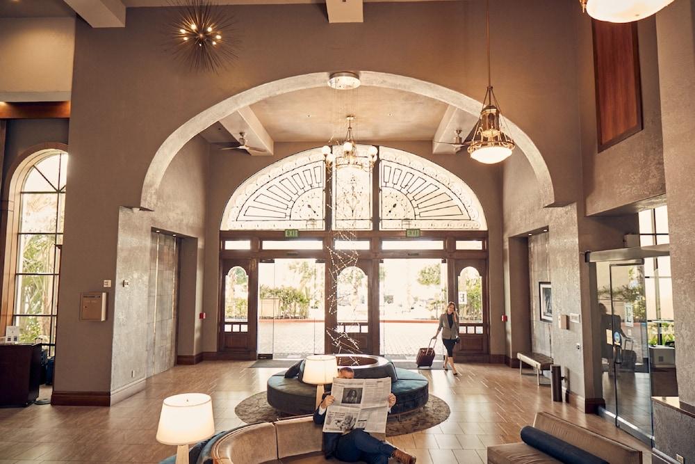 Embassy Suites By Hilton Los Angeles Downey Exteriér fotografie