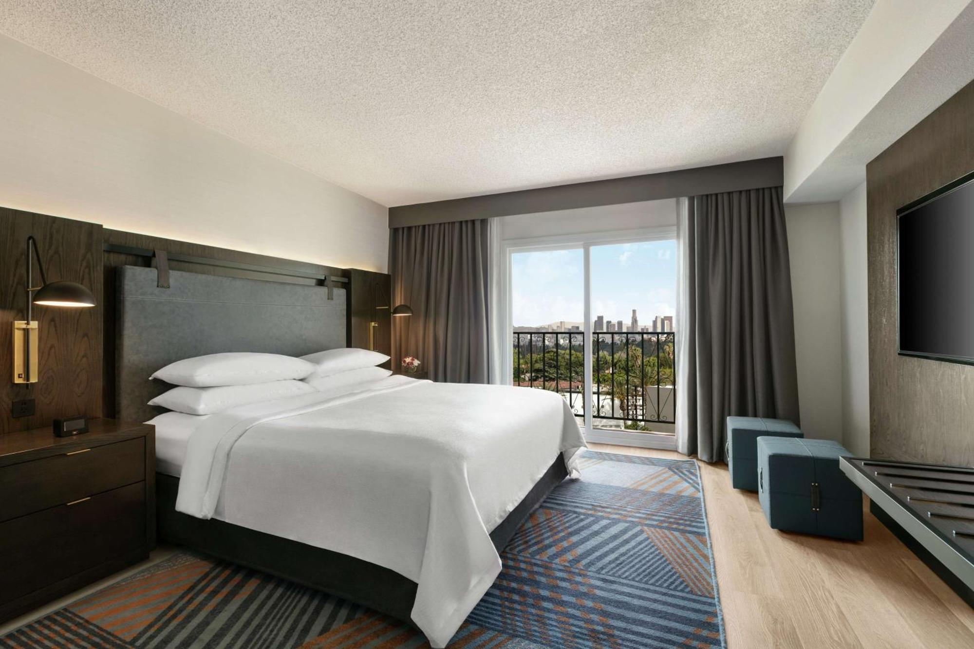 Embassy Suites By Hilton Los Angeles Downey Exteriér fotografie