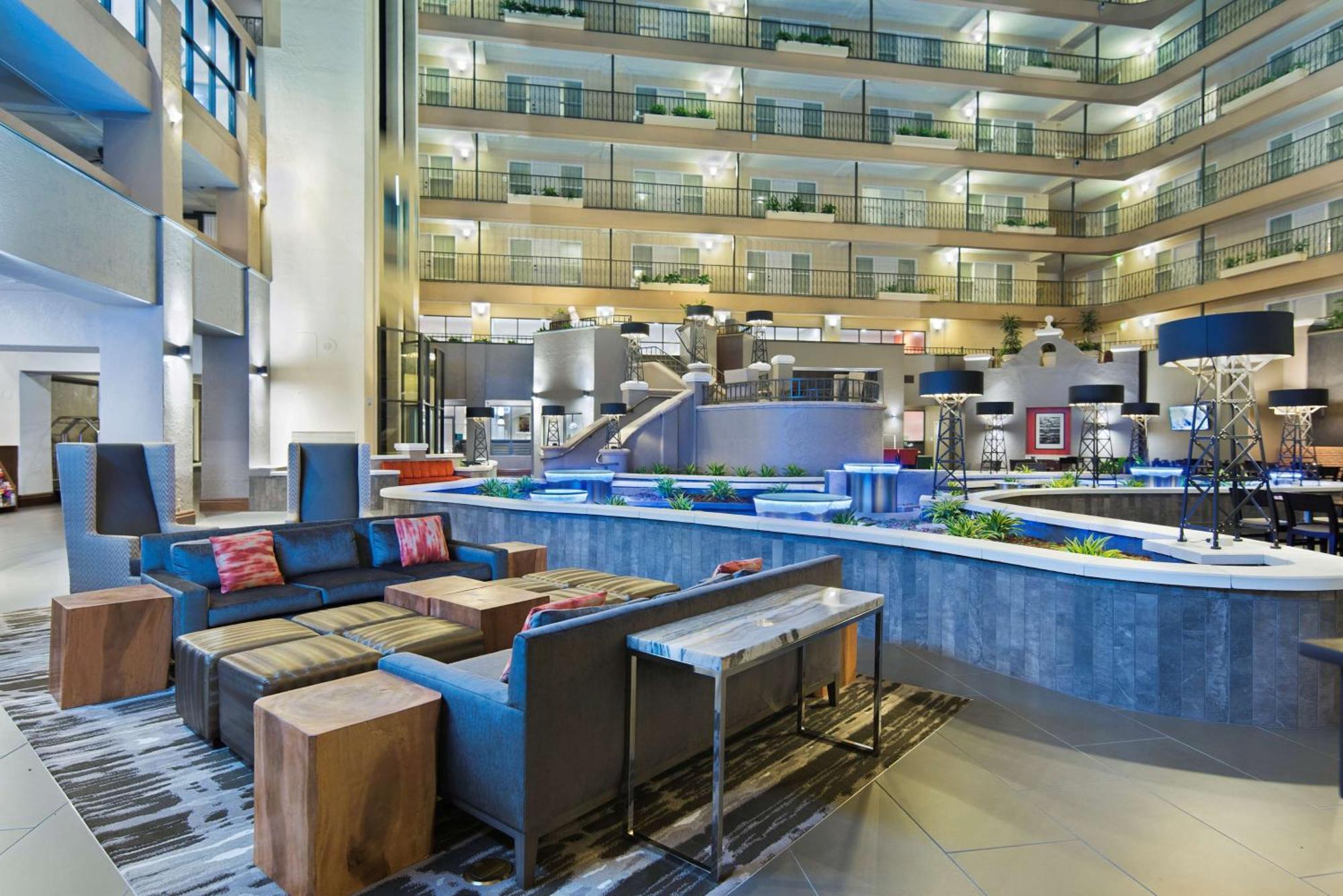 Embassy Suites By Hilton Los Angeles Downey Exteriér fotografie